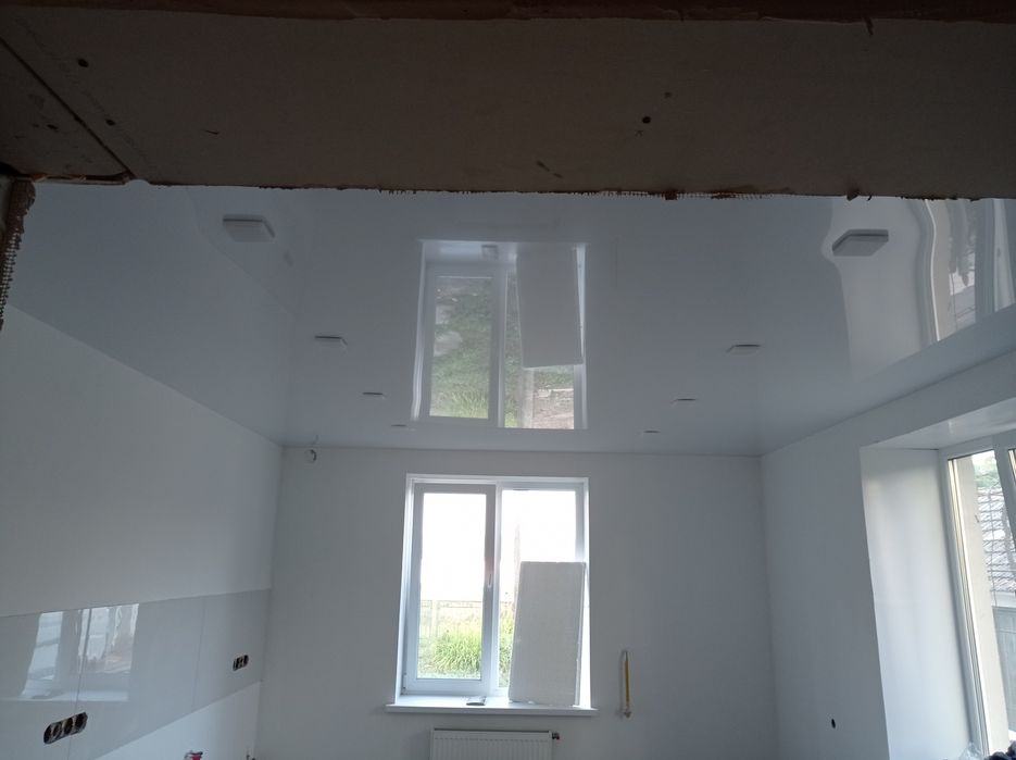 Натяжні стелі від 300 грн за м²