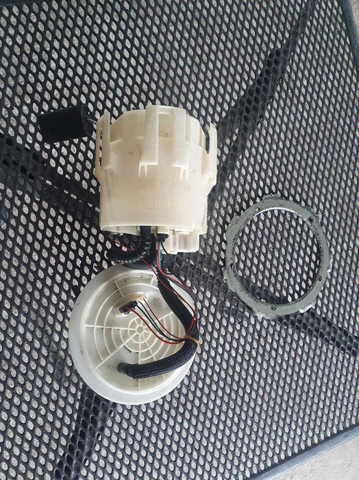 Pompa paliwa pływak czujnik Opel Astra 3 H III 1.8 16v benzyna sprawna