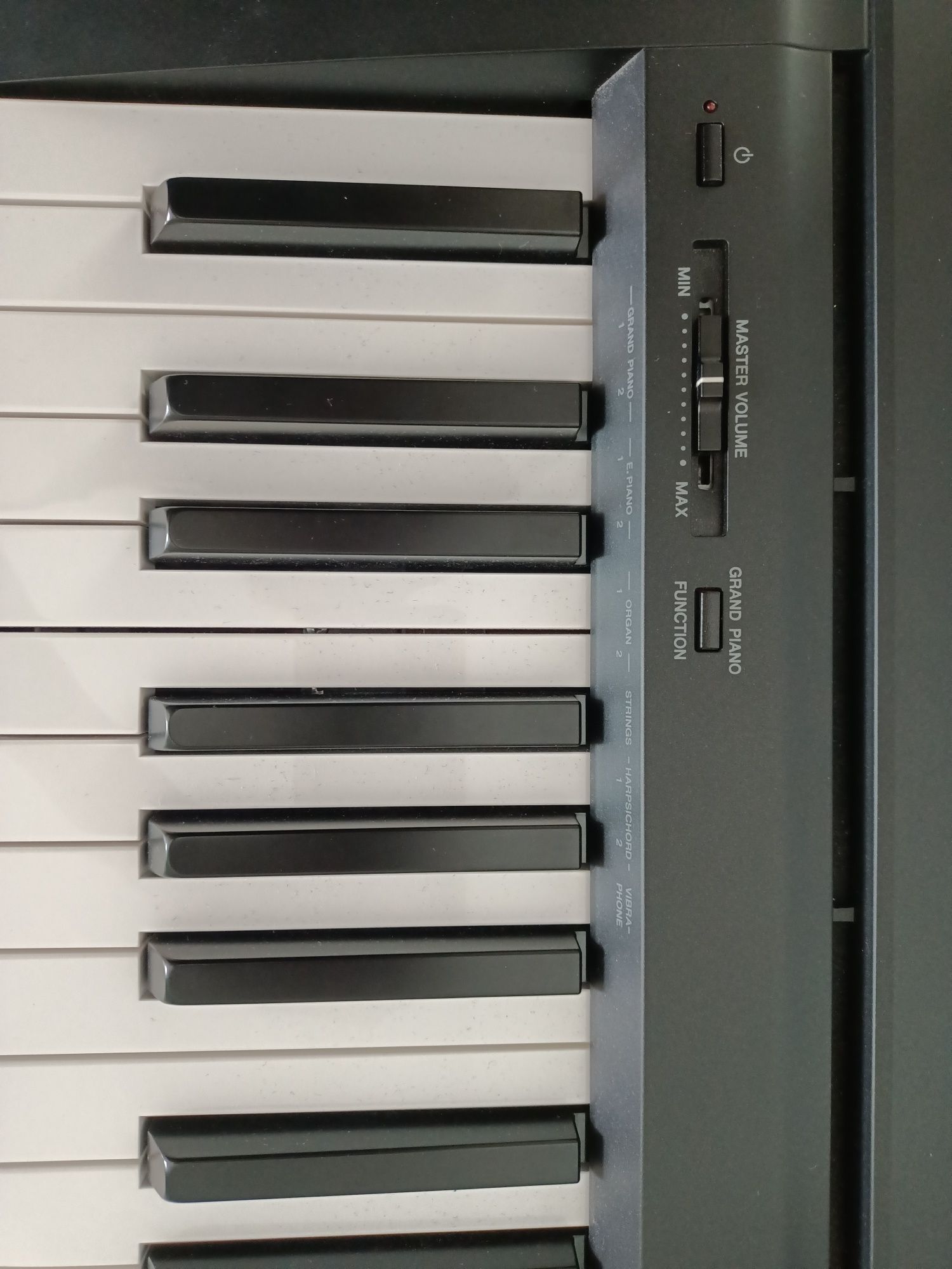 Pianino cyfrowe Yamaha P-45B,  statyw i pokrowiec