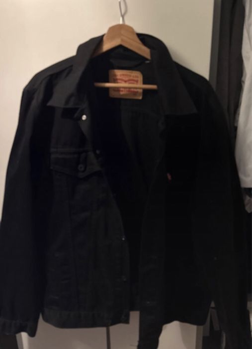 casaco Levis homem  XXL, preto em bom estado, preço fixo ou troco por