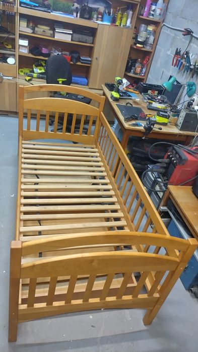 Ліжко Аріна Вільха