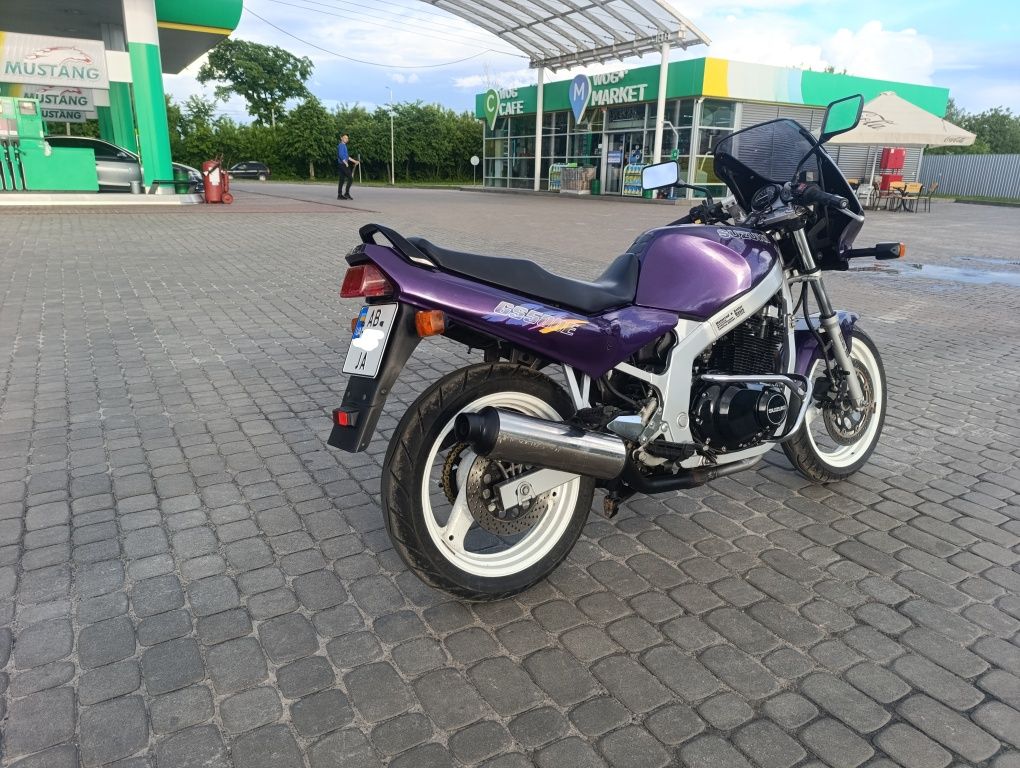 Свіжопригнаний Suzuki GS500