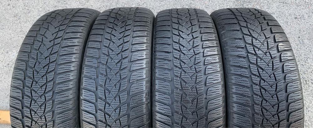 Шини Goodyear UltraGrip Performance 225/50 R17