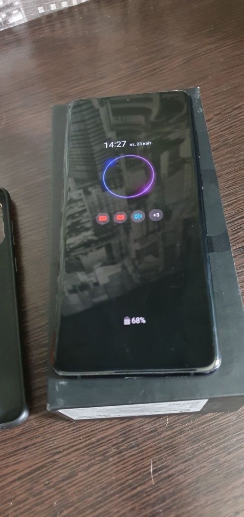 Samsung Galaxy S20 + Plus (8/128)