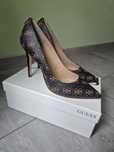 Szpilki GUESS 40 nowe