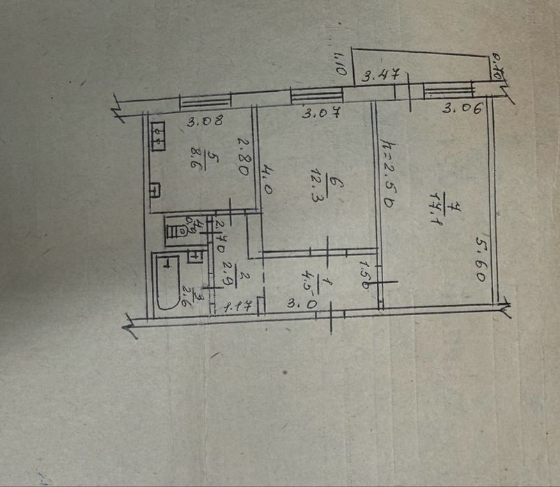 Продаж гарненької  квартири на Митниці