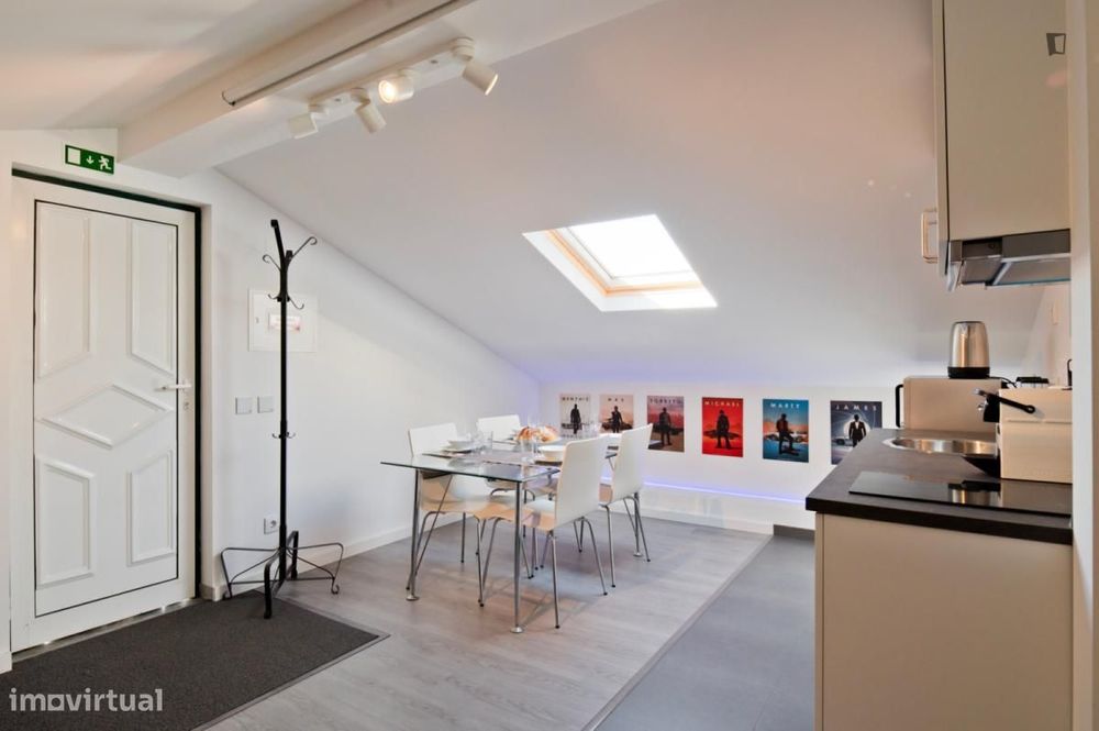 Apartamento com 2 quartos - localizado em Estoril Lisbon