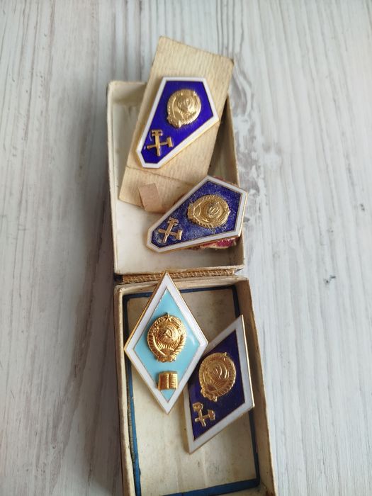 Значки. Значки. Нові.