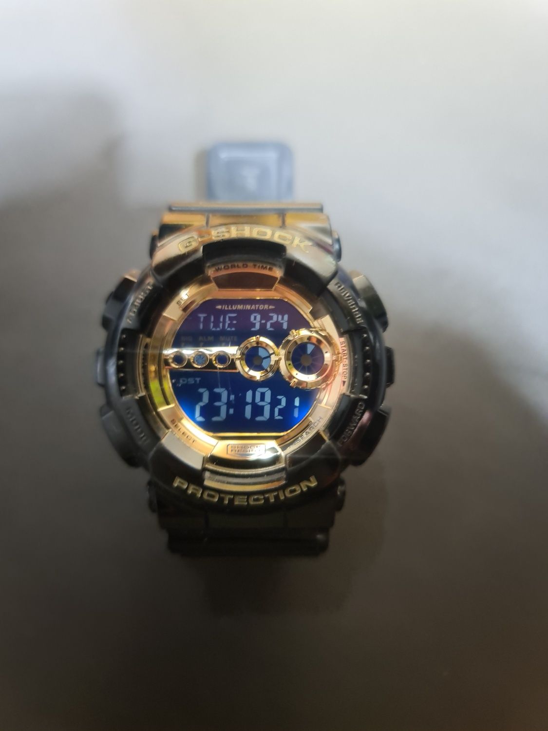 Zegarek Casio G-Shock GD-100GB