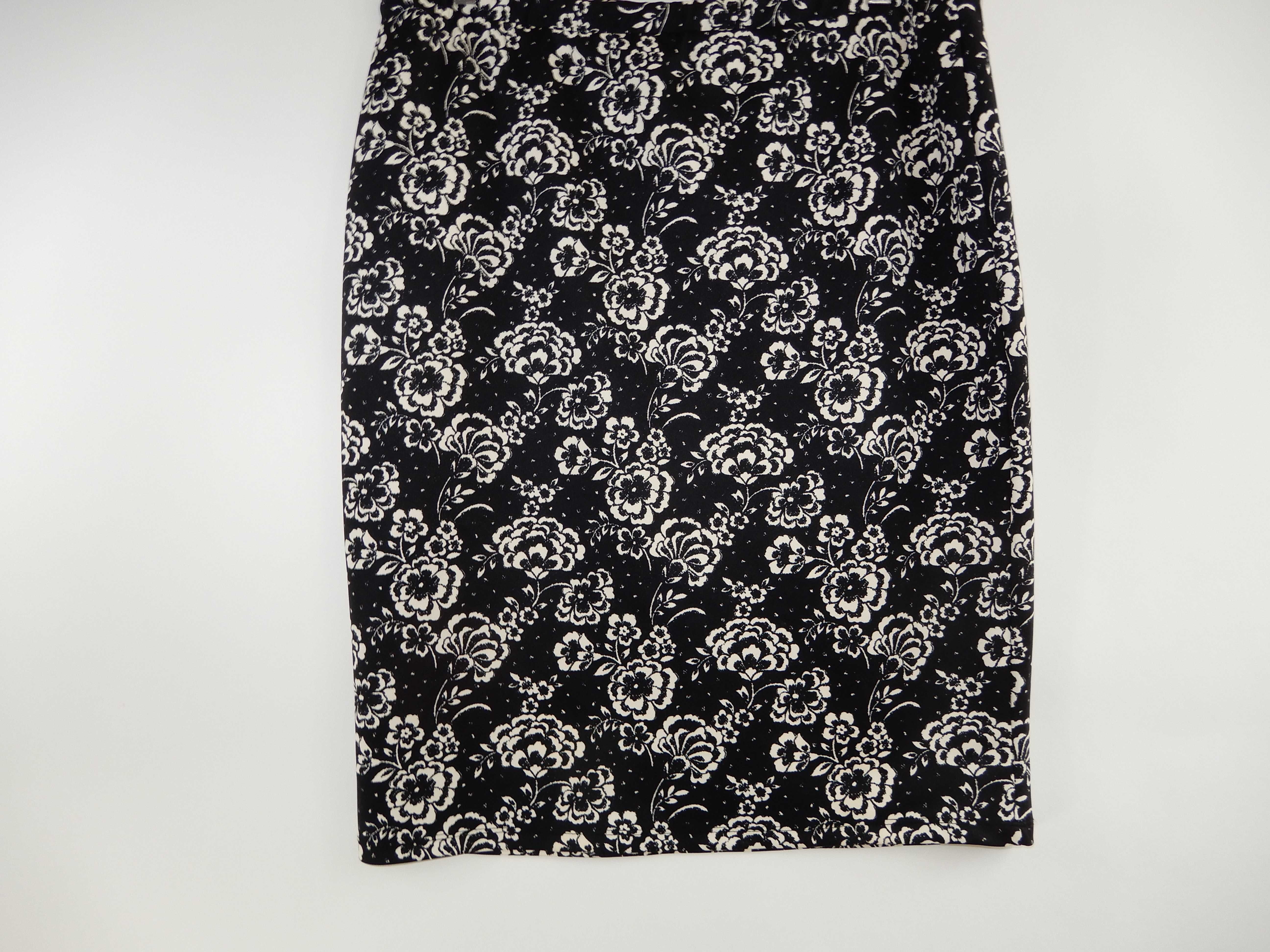 Spódnica midi czarna kwiaty TU 46 3XL