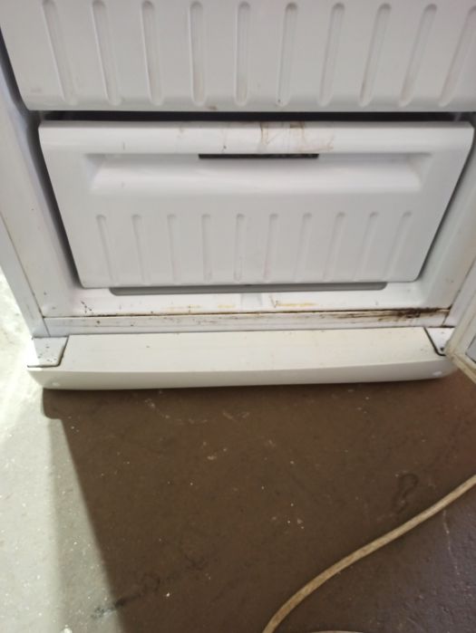 Морозильная камера   Indesit