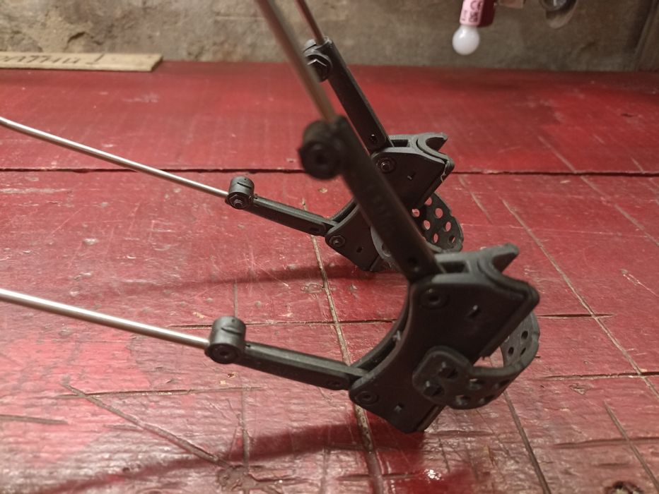 Болотники крылья!