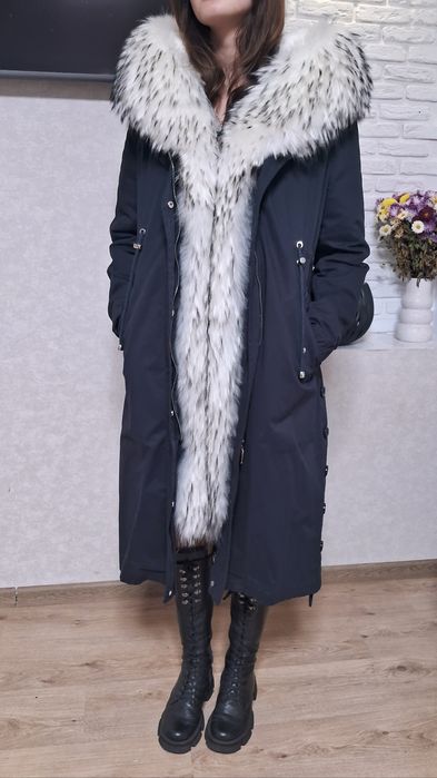 Парка з шикарним натуральним хутром