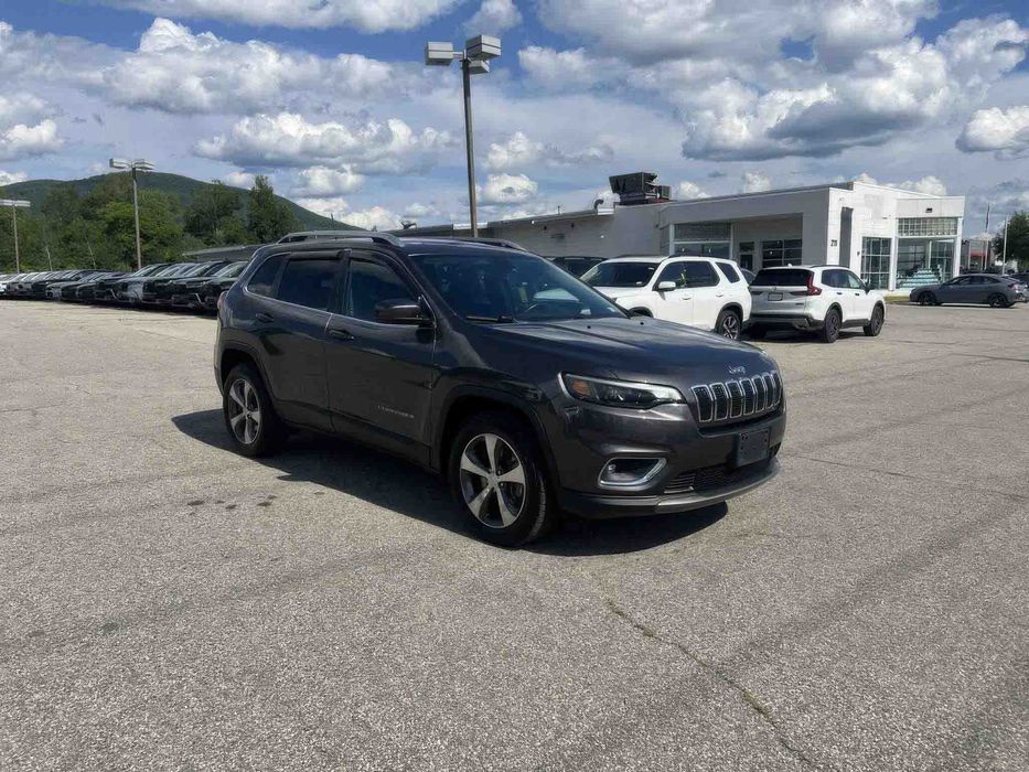 Jeep Cherokee Limited      2019