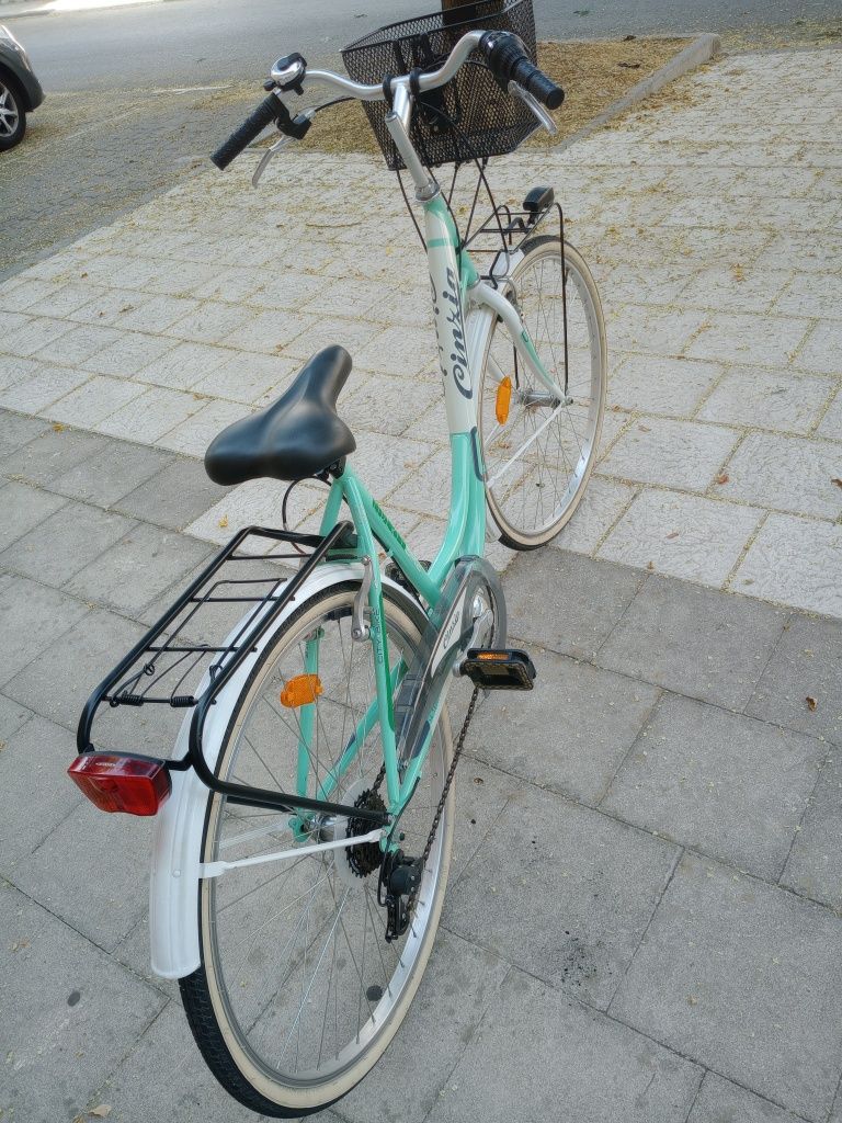 Bicicleta roda 26 170€  tudo ok como nova