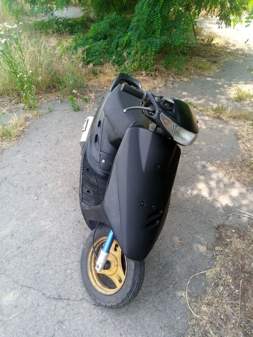 Продам скутер Honda Dio 28zx