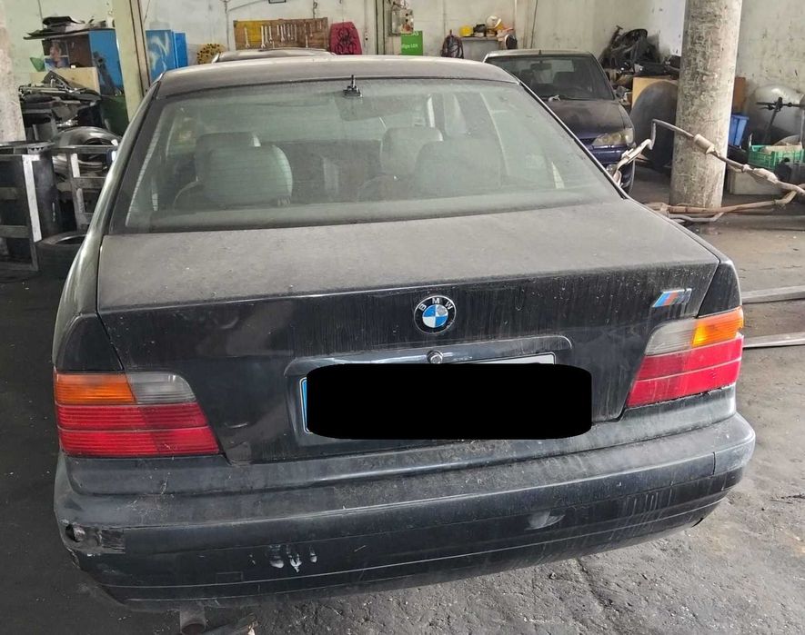 BMW 318 para peças