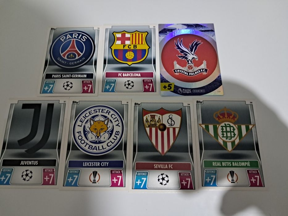 Колекційні картки, футбольні логотипи Match Attax 2022 р