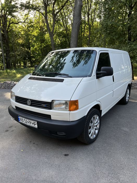 Volkswagen Т 4 2.5 TD