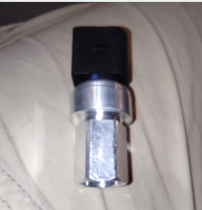 Czujnik ciśnienia klimatyzacji BORSEHUNG B18534