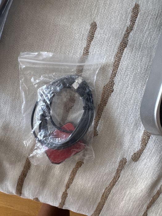 Moldura Frontal para Rádio de Carro + Chicote de Cabos e Conectores