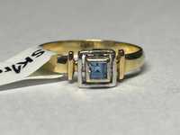 Złoty pierścionek z błękitnym oczkiem 14kt 2,47 gram rozmiar 15