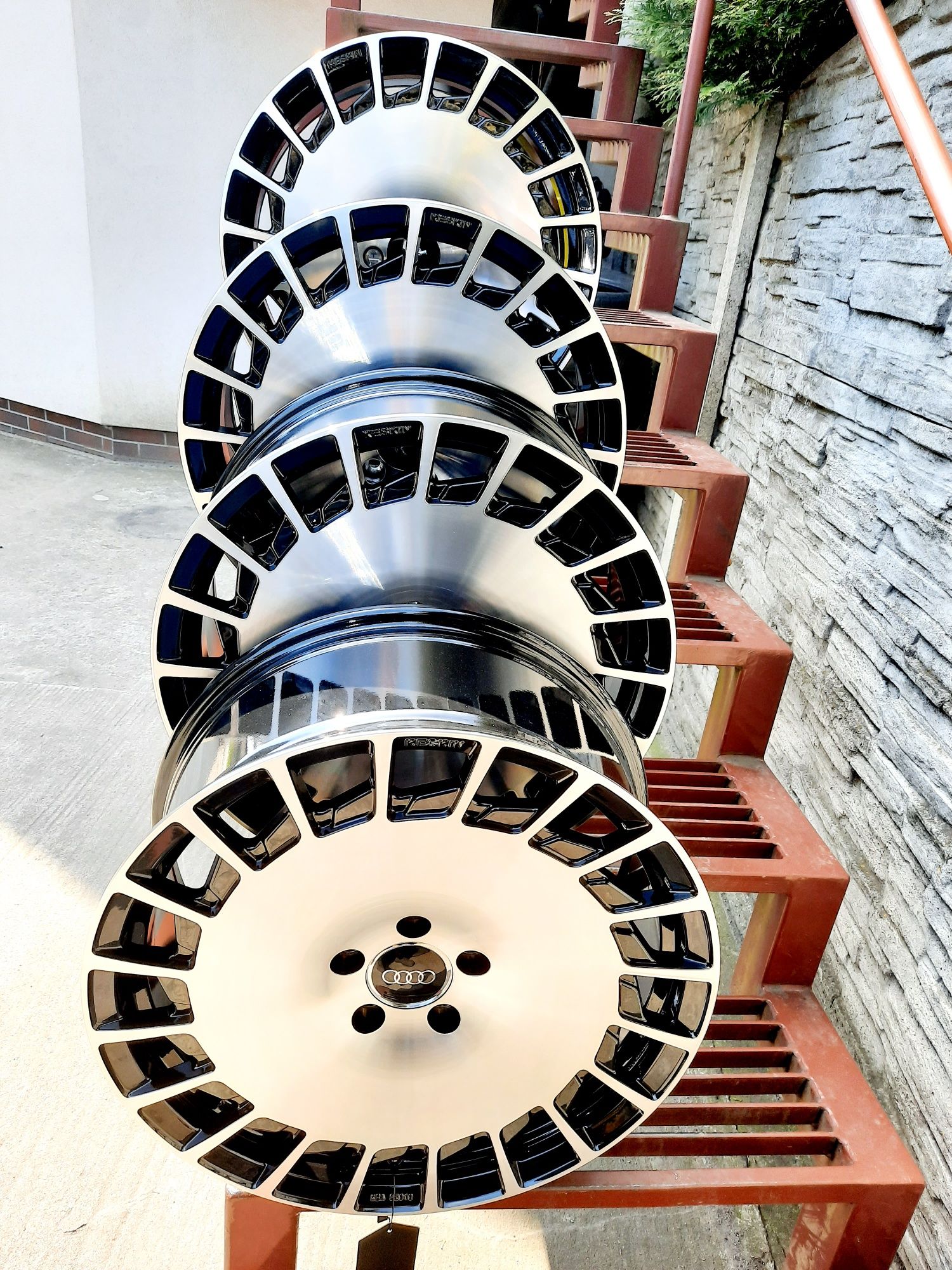 Alufelgi NOWE 19 AUDI 5x112 A3 A4 B5 B6 B7 A6 C5 C6 Q3 TT KESKIN KT23