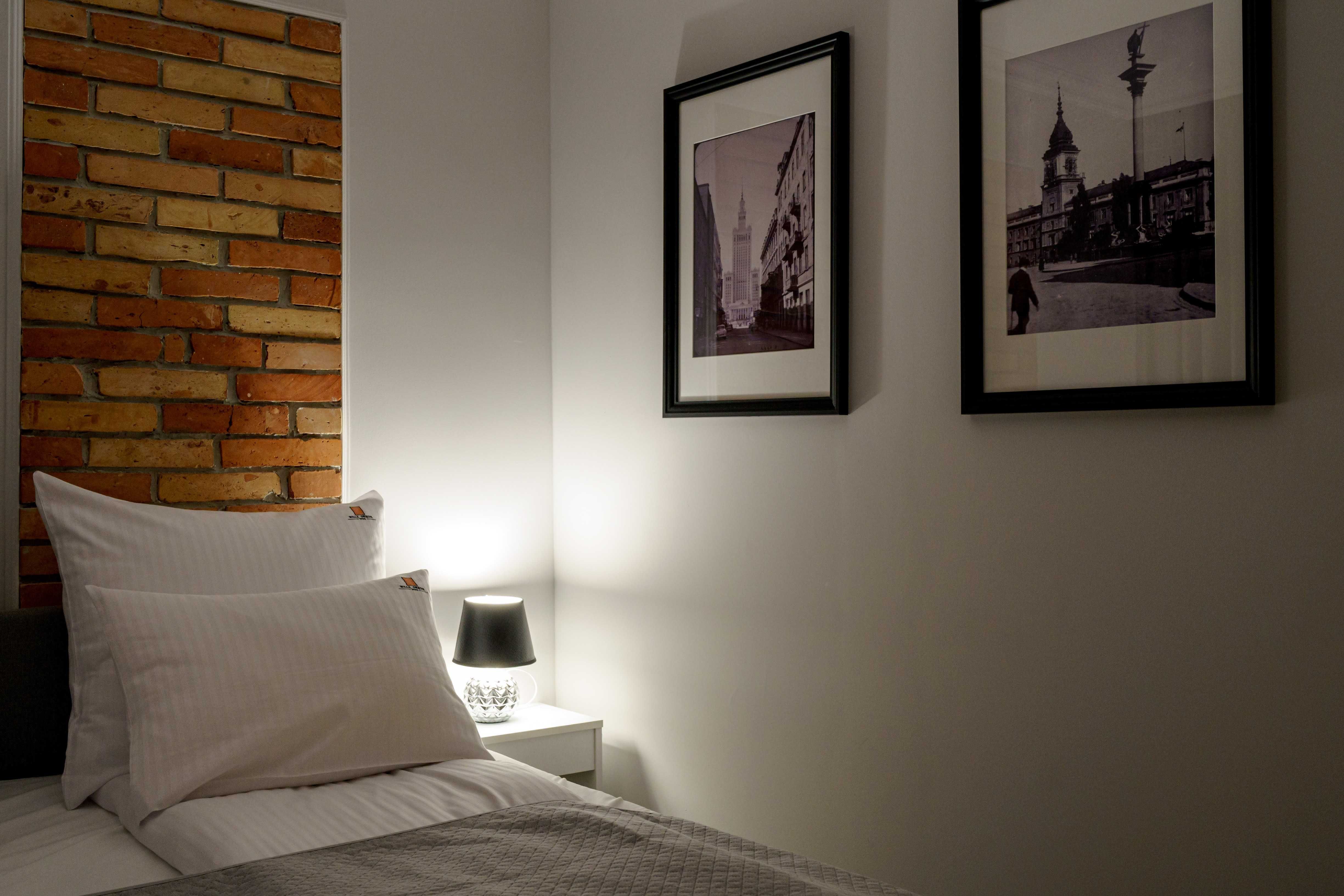 Pokoje 2 osobowe z łazienkami ,apartament nocleg  1 km lotnisko