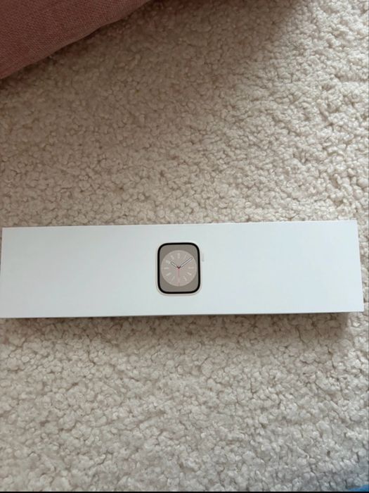 Apple watch series 8 45mm GPS