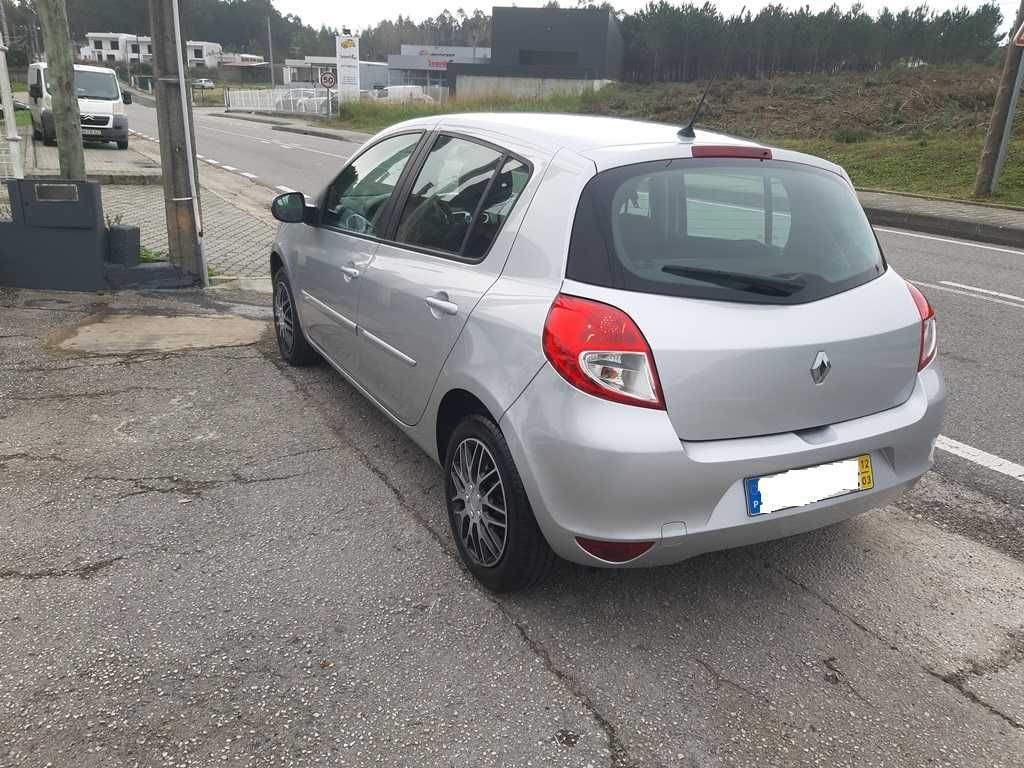 RENAULT CLIO 1.2  16  V DYNAMIQUE  S