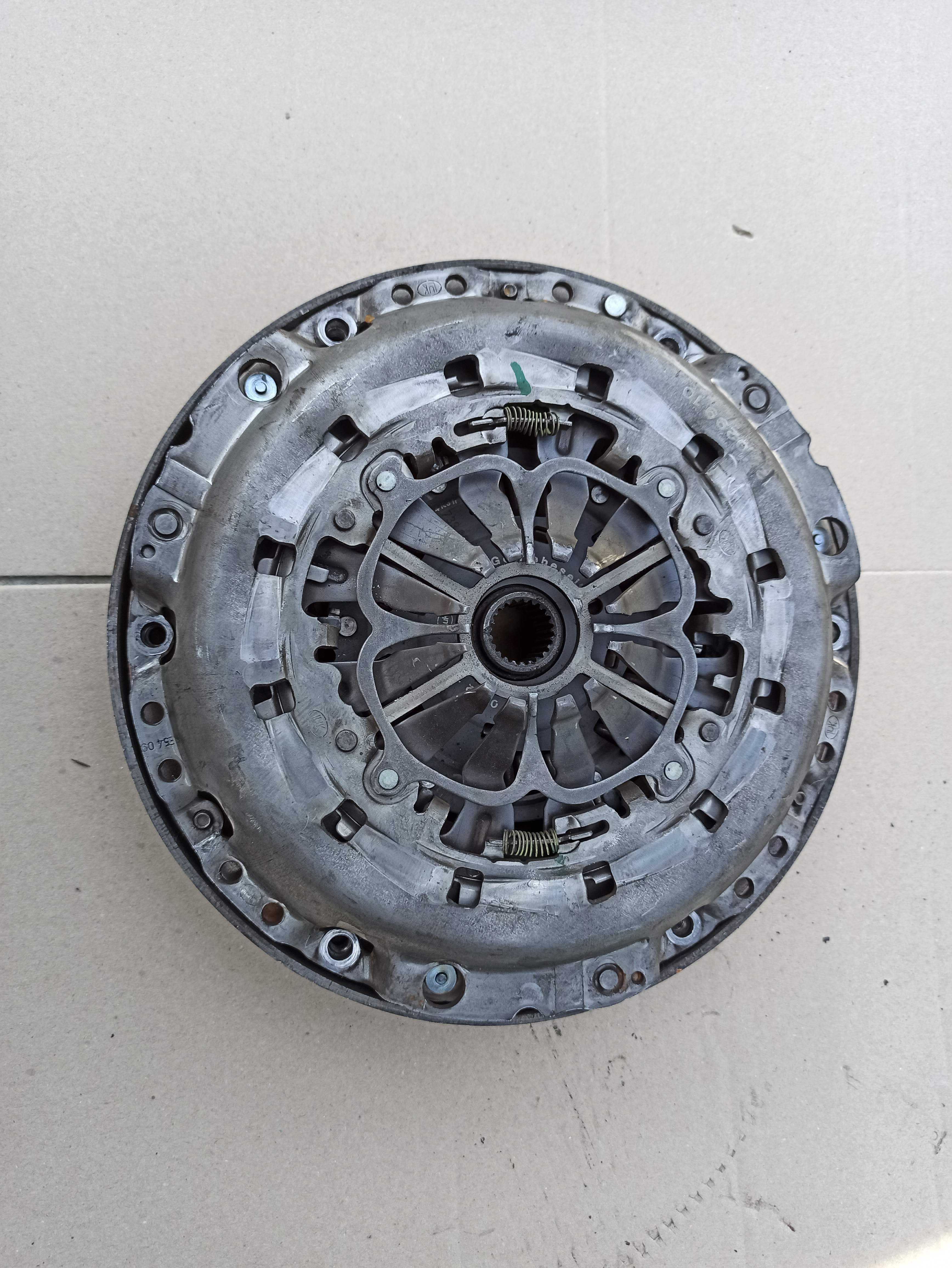 Dwumasa Sprzegło VW PASSAT AUDI A4 B6 B7 1.9 TDI 6 Biegów Dwumas BDB