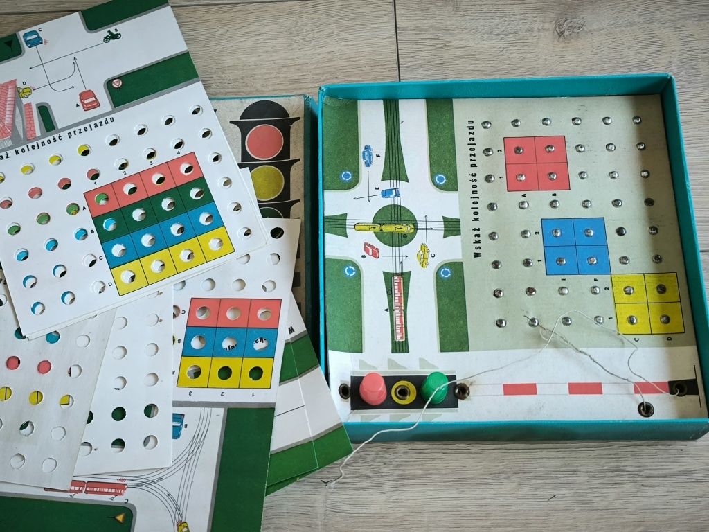 Stara gra PRL Wzorowy Kierowca