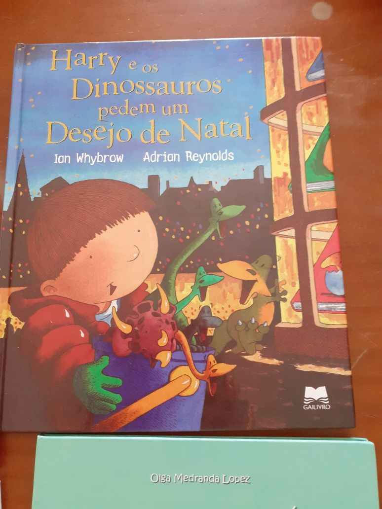 Livros infantis vários