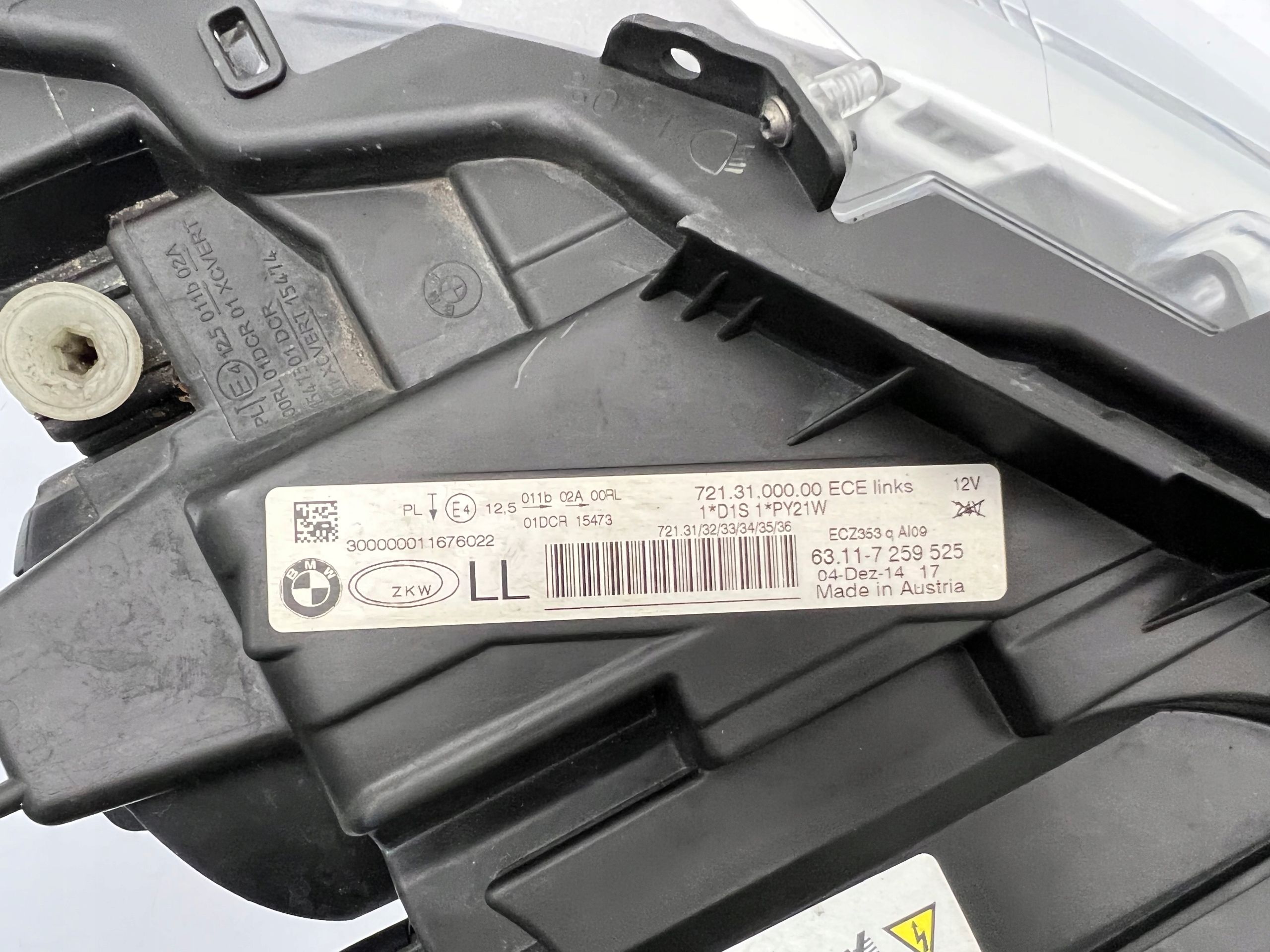 BMW 3 F30 F31 Lampa Przednia Lewa Xenon skrętny