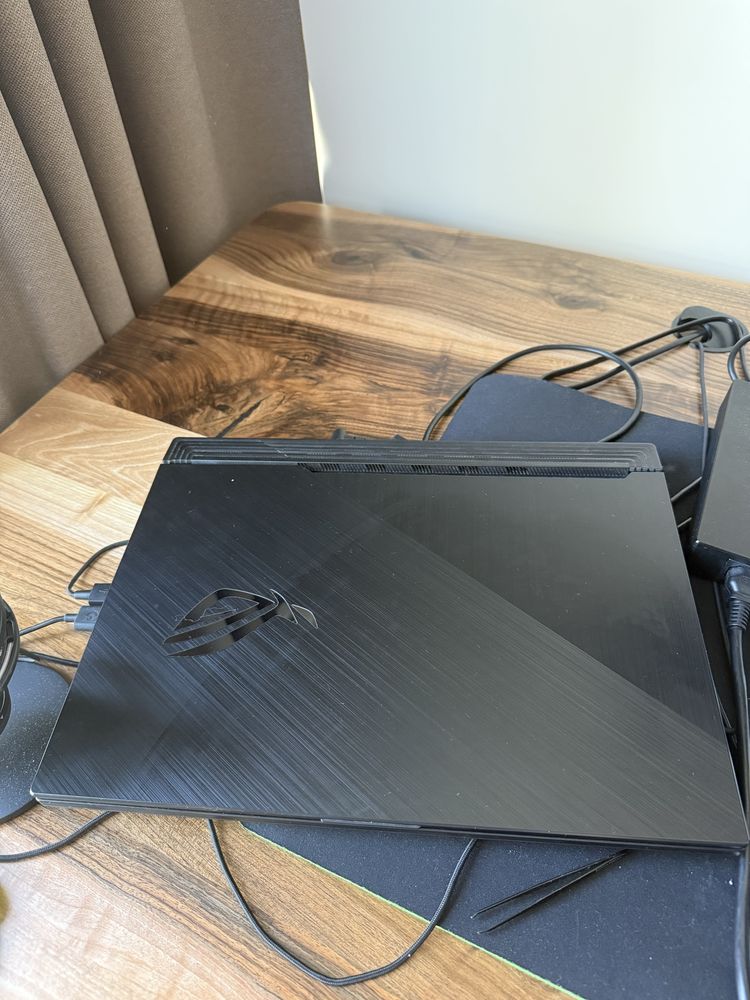Ноутбук Asus rog strix g531gu