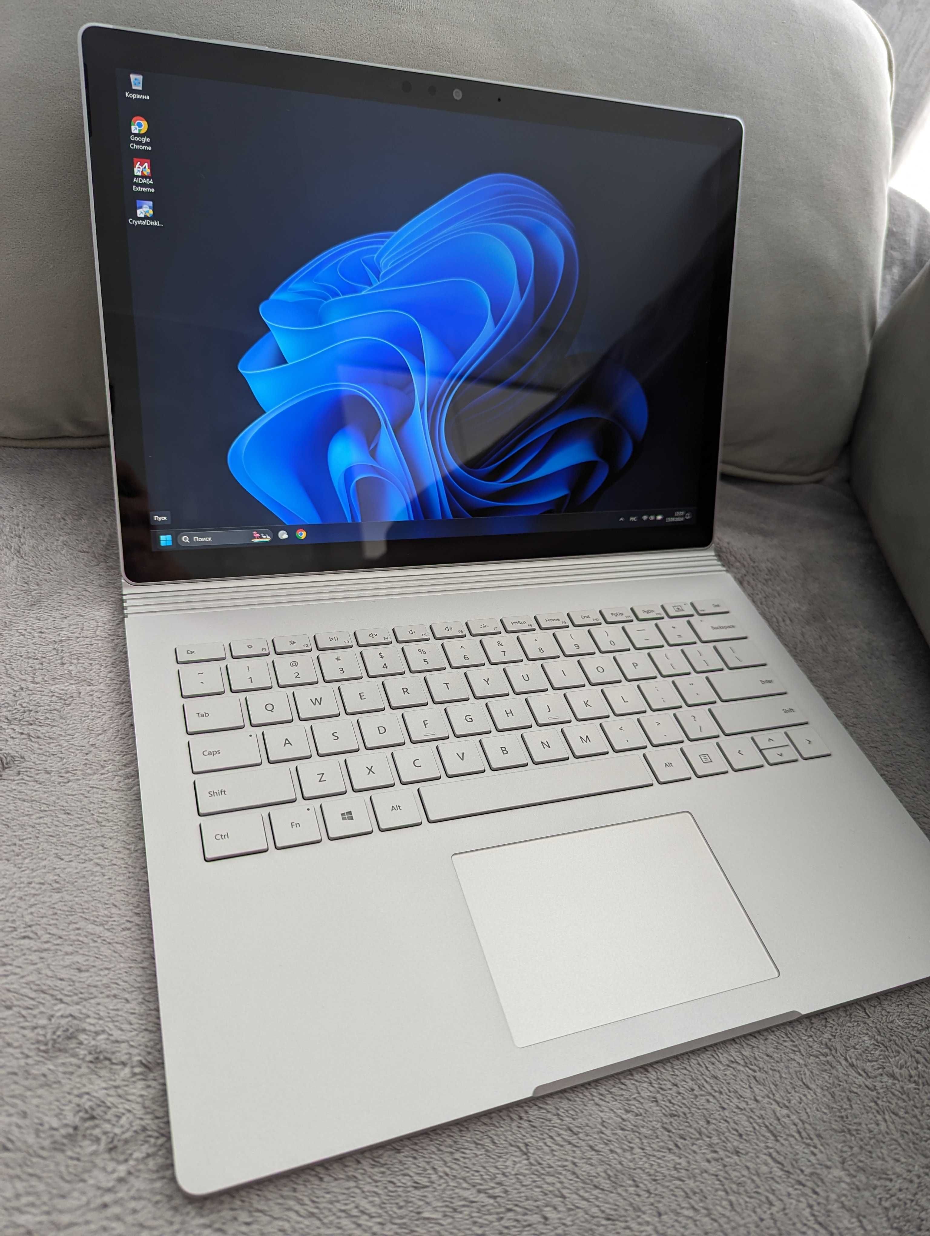 Microsoft Surface Book 2 Ноутбук 13.5" I5-7300U RAM 8GB 256 Сенсор 3K