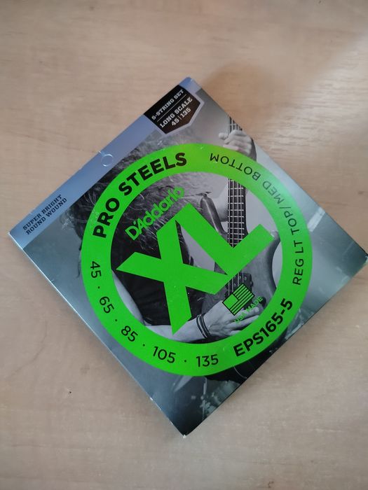 Струни для бас гітари