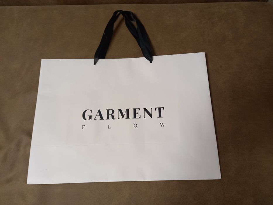 Великий оригінальний пакет GARMENT