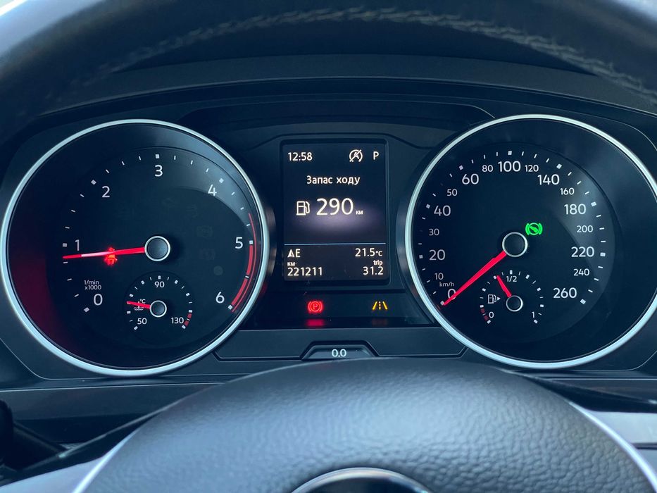 Volkswagen Tiguan 2019 2.0 ДИЗЕЛЬ