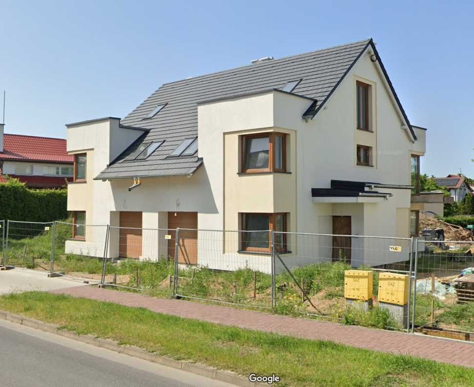 Dom bliźniak w stanie deweloperskim. 164,4m2