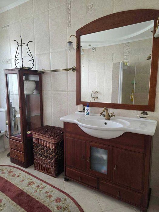 Продается дом на реке 425м  ремонт мебель цена 370 тыс.у.е.