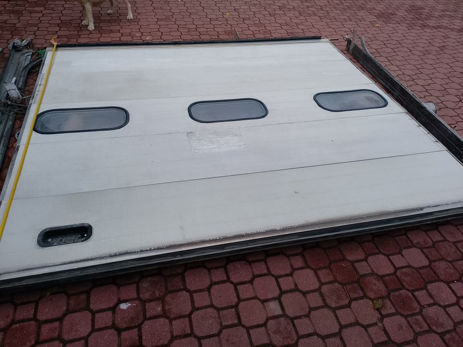 Brama garażowa segmentowa 290x250.i.250x235