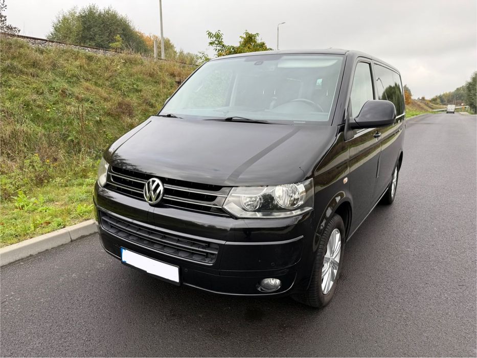 Volkswagen Multivan 2.0 TDi 180 KM 2012 Match Czarny 7 Miejsc