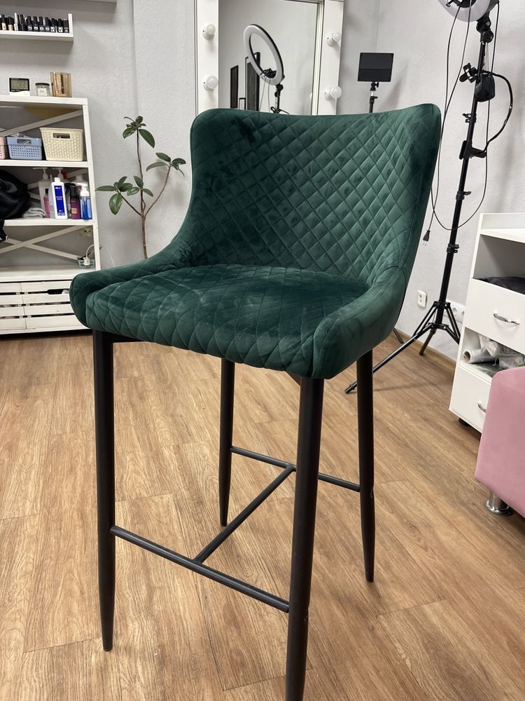 Продам стілець для бровіста