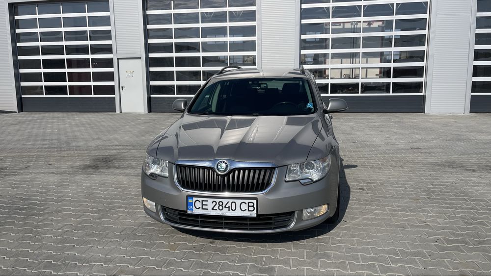Skoda SuperB 2011 1.6D
