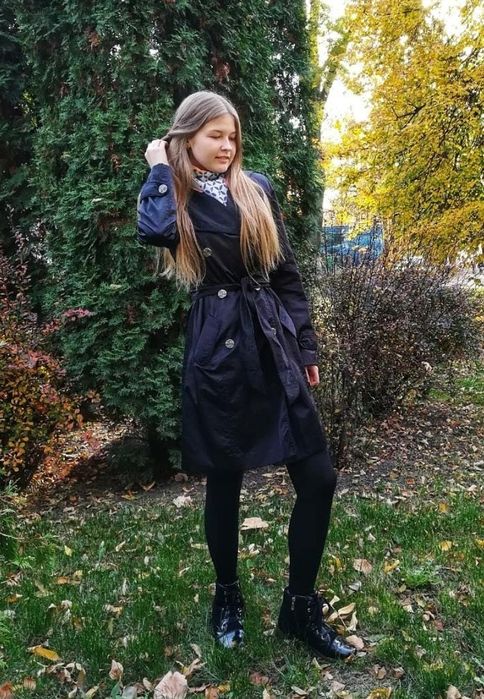 Жіночий тренч/плащ