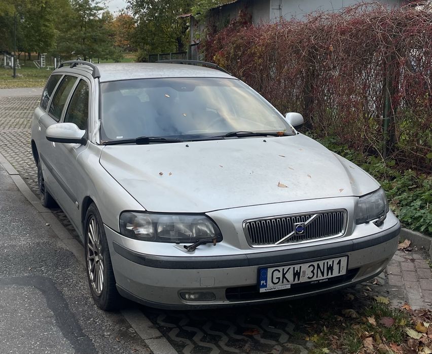 Volvo v 70 2003 rok