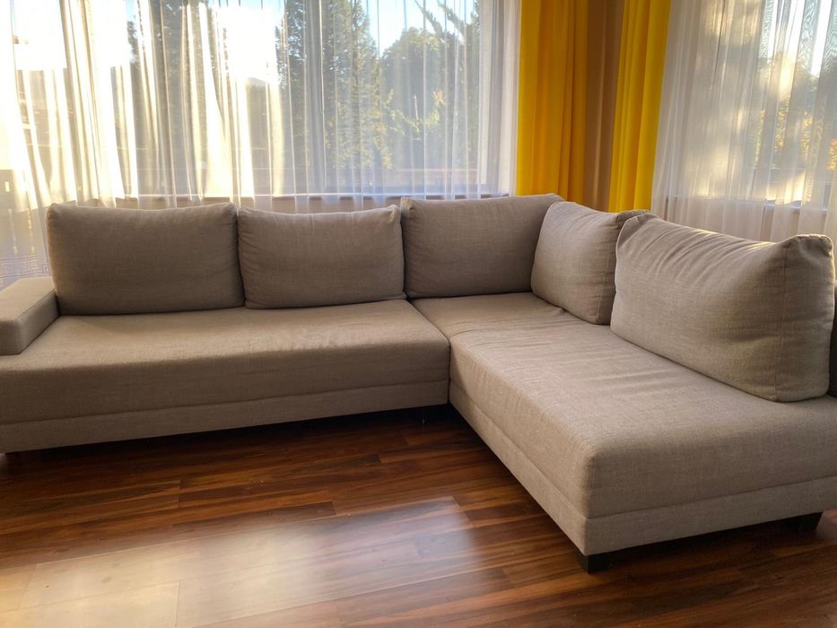 Sofa rogówka rozkładana szara Agata poduszki r