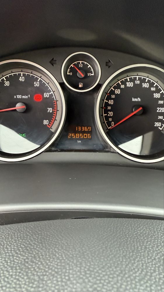 Opel Astra H 1,8 16V 2004