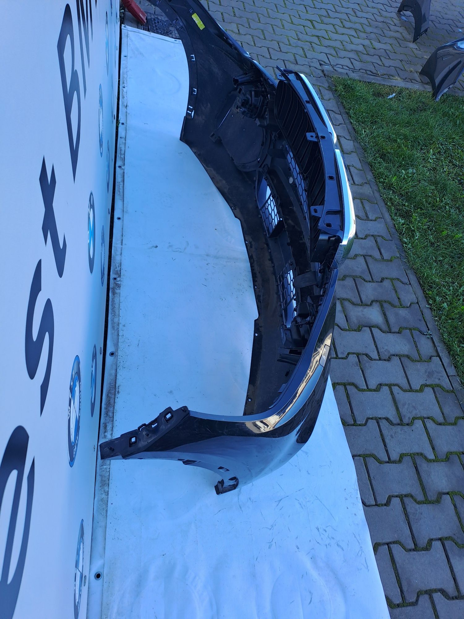 Бампер передній bmw x5 f15 М пакет
